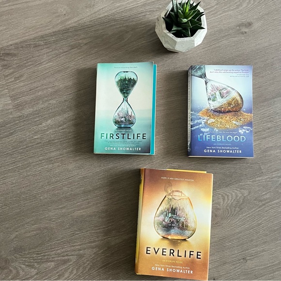 Gena Showalter's Everlife Series (includes first 3 books) - Picture 1 of 9